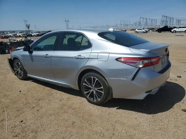 4T1B11HK2KU281601 2019 TOYOTA CAMRY - Image 2