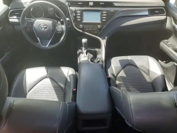4T1B11HK2KU281601 2019 TOYOTA CAMRY - Image 8