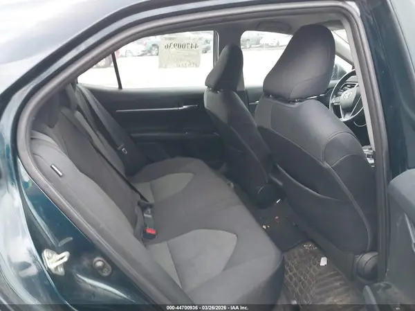 4T1B11HK2KU282621 2019 TOYOTA CAMRY - Image 8
