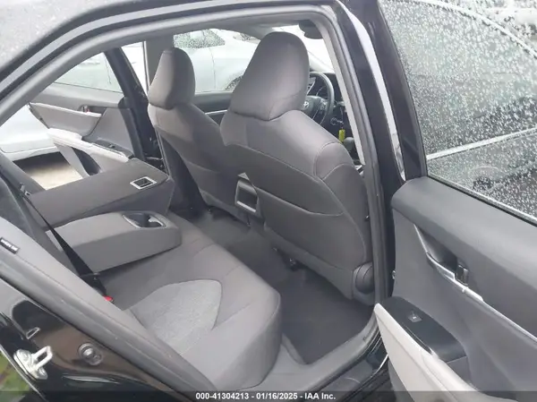 4T1B11HK2KU284045 2019 TOYOTA CAMRY - Image 8