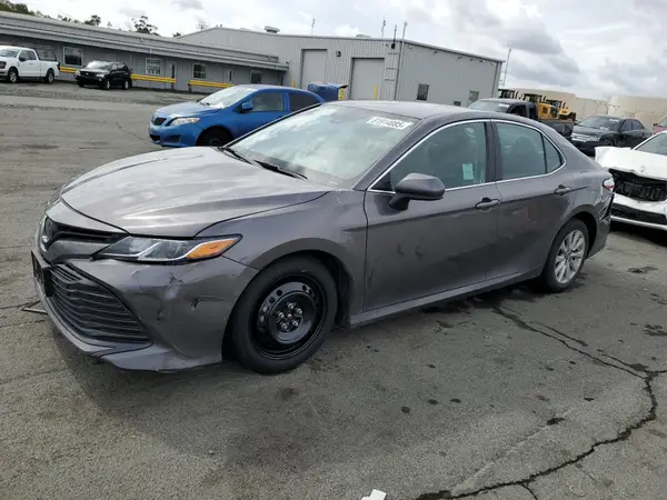 4T1B11HK2KU285518 2019 TOYOTA CAMRY - Image 1