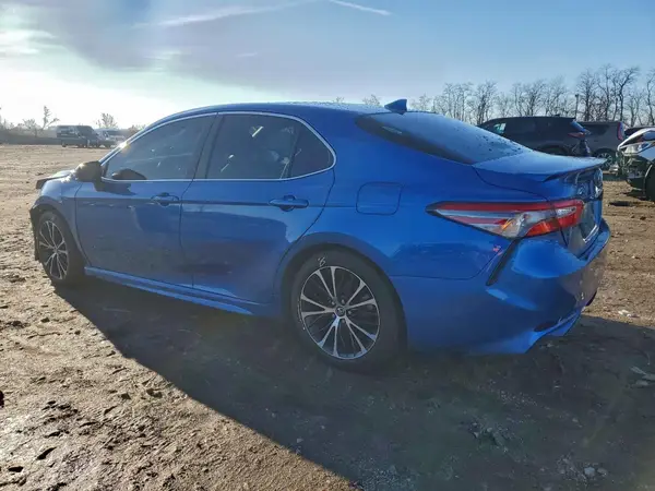 4T1B11HK2KU288676 2019 TOYOTA CAMRY - Image 2