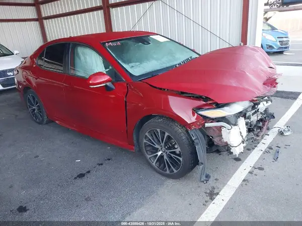 4T1B11HK2KU296387 2019 TOYOTA CAMRY - Image 1