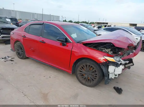 4T1B11HK2KU298172 2019 TOYOTA CAMRY - Image 1