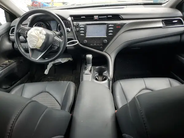 4T1B11HK2KU679519 2019 TOYOTA CAMRY - Image 8