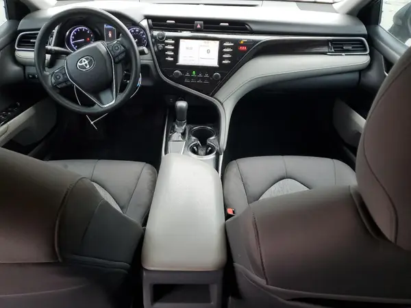 4T1B11HK2KU680105 2019 TOYOTA CAMRY - Image 8
