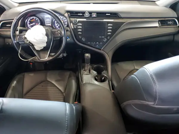 4T1B11HK2KU680671 2019 TOYOTA CAMRY - Image 8