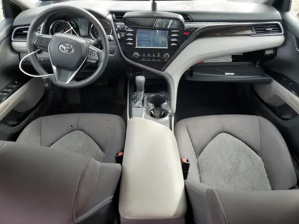 4T1B11HK2KU681173 2019 TOYOTA CAMRY - Image 8