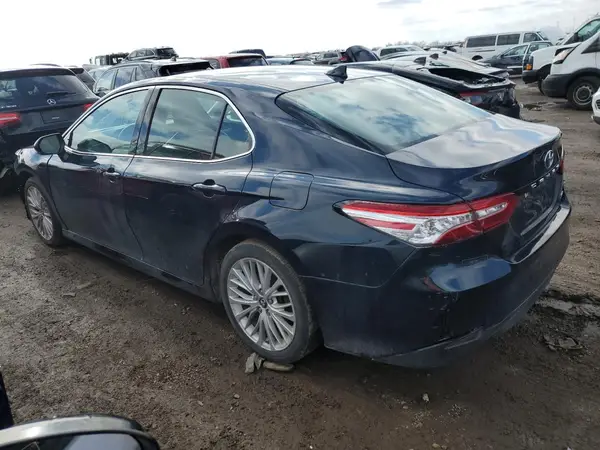 4T1B11HK2KU681433 2019 TOYOTA CAMRY - Image 2