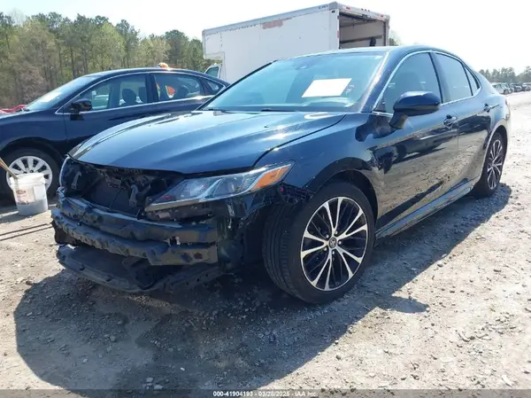 4T1B11HK2KU684851 2019 TOYOTA CAMRY - Image 2