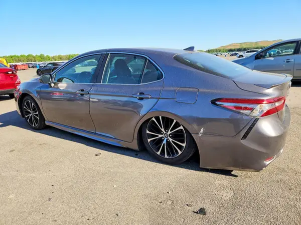 4T1B11HK2KU698295 2019 TOYOTA CAMRY - Image 2