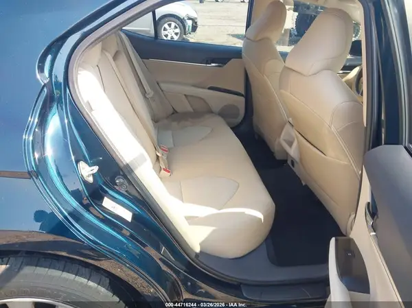 4T1B11HK2KU703737 2019 TOYOTA CAMRY - Image 8