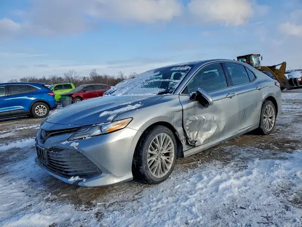 4T1B11HK2KU708758 2019 TOYOTA CAMRY - Image 1