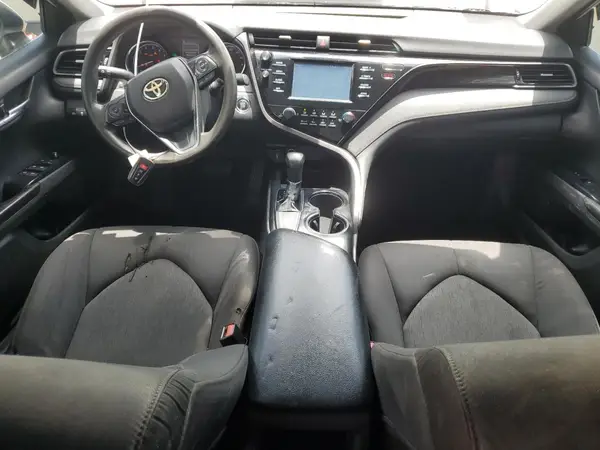 4T1B11HK2KU709232 2019 TOYOTA CAMRY - Image 8