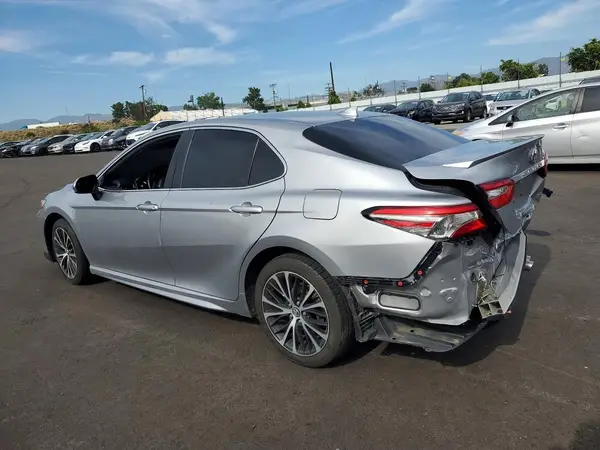 4T1B11HK2KU710154 2019 TOYOTA CAMRY - Image 2