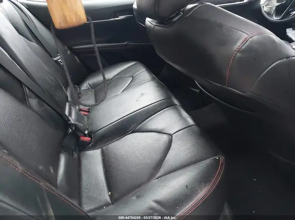 4T1B11HK2KU711708 2019 TOYOTA CAMRY - Image 8