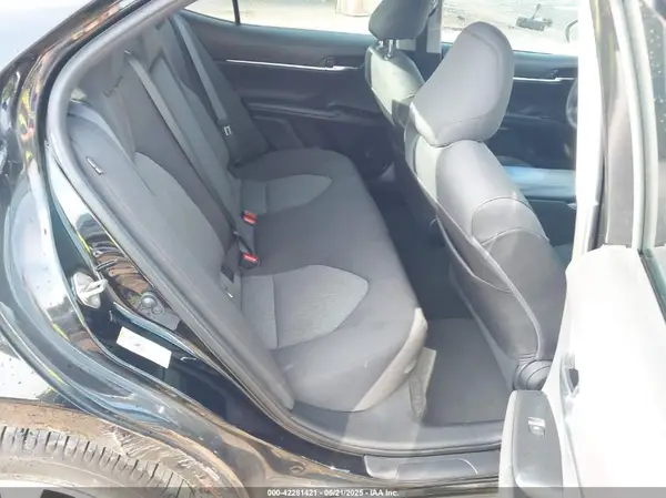 4T1B11HK2KU711823 2019 TOYOTA CAMRY - Image 8