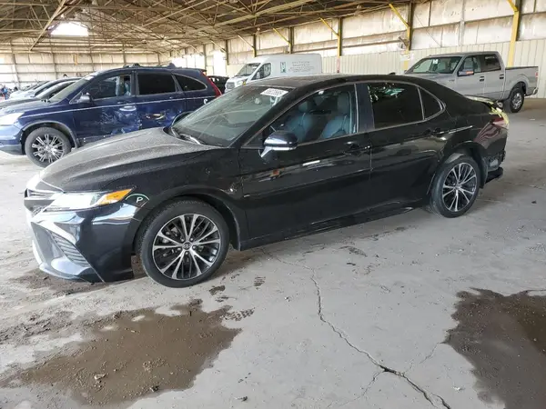 4T1B11HK2KU713636 2019 TOYOTA CAMRY - Image 1
