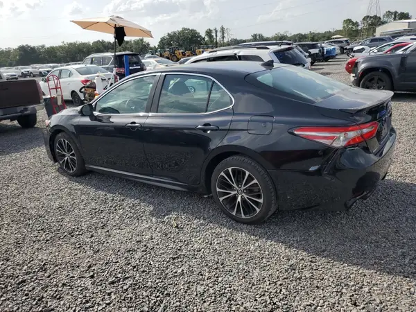 4T1B11HK2KU714978 2019 TOYOTA CAMRY - Image 2