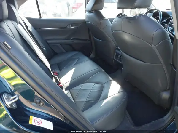 4T1B11HK2KU716276 2019 TOYOTA CAMRY - Image 8