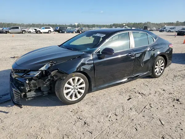 4T1B11HK2KU720490 2019 TOYOTA CAMRY - Image 1
