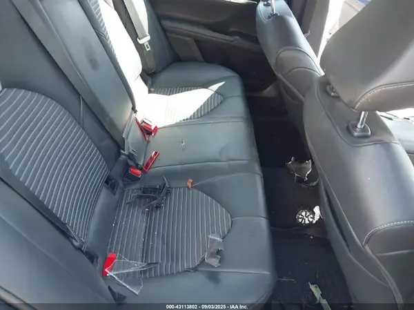 4T1B11HK2KU721123 2019 TOYOTA CAMRY - Image 8