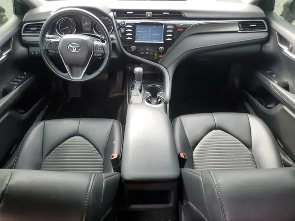 4T1B11HK2KU724006 2019 TOYOTA CAMRY - Image 8