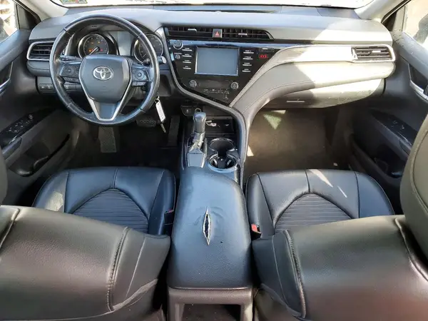 4T1B11HK2KU725608 2019 TOYOTA CAMRY - Image 8