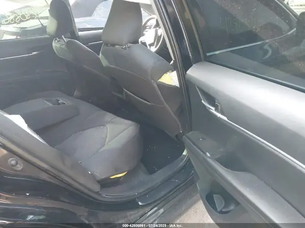 4T1B11HK2KU725625 2019 TOYOTA CAMRY - Image 8