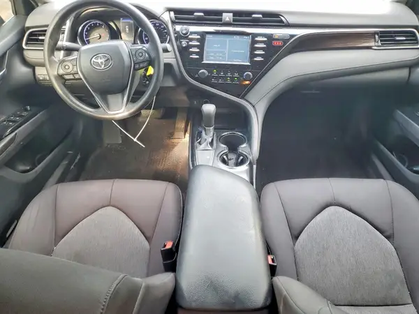 4T1B11HK2KU726449 2019 TOYOTA CAMRY - Image 8