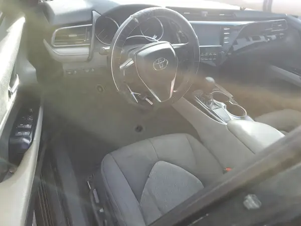 4T1B11HK2KU727794 2019 TOYOTA CAMRY - Image 8