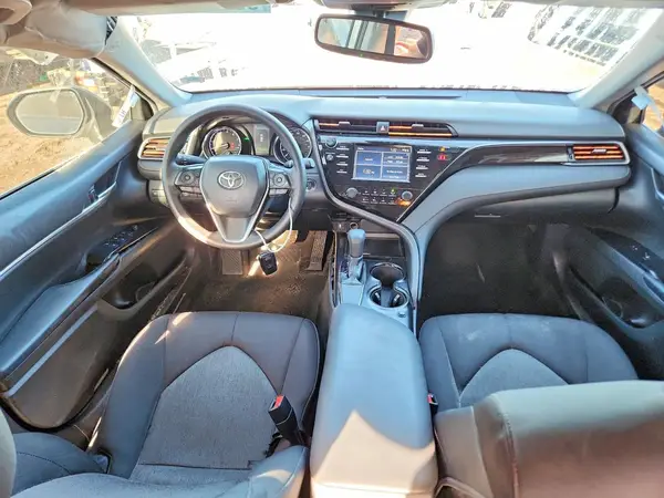 4T1B11HK2KU728024 2019 TOYOTA CAMRY - Image 8