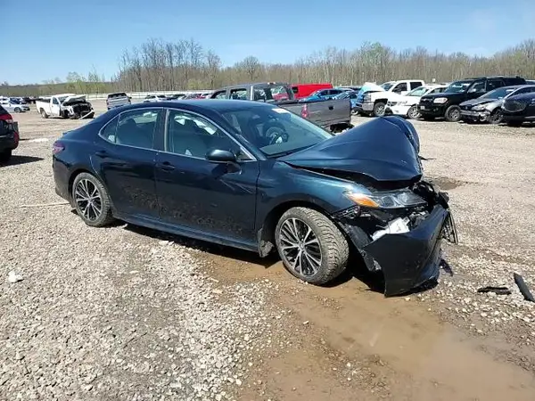 4T1B11HK2KU732803 2019 TOYOTA CAMRY - Image 1