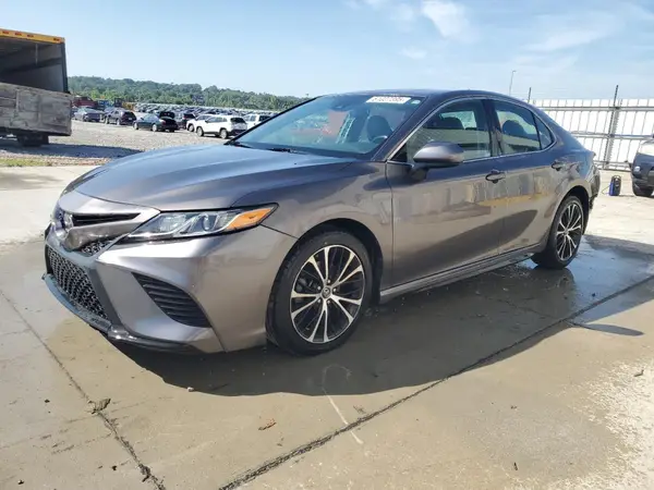 4T1B11HK2KU734633 2019 TOYOTA CAMRY - Image 1