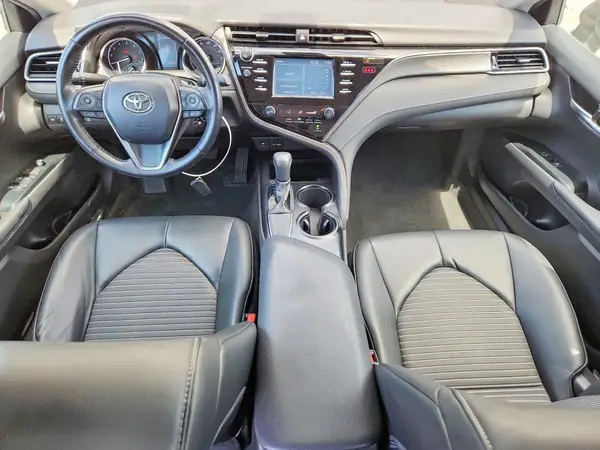4T1B11HK2KU738097 2019 TOYOTA CAMRY - Image 8
