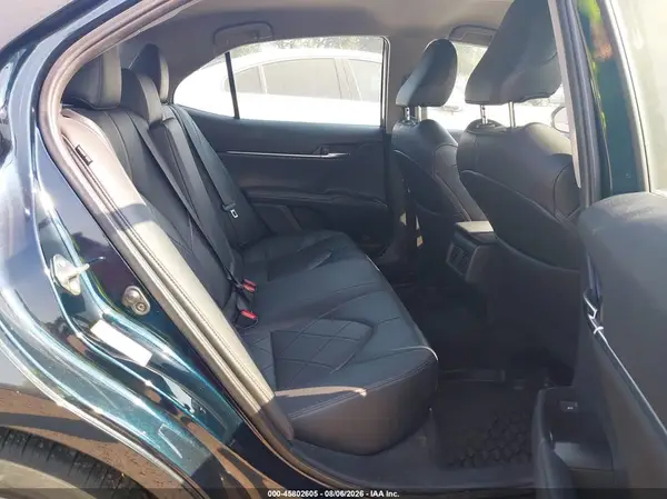 4T1B11HK2KU740660 2019 TOYOTA CAMRY - Image 8
