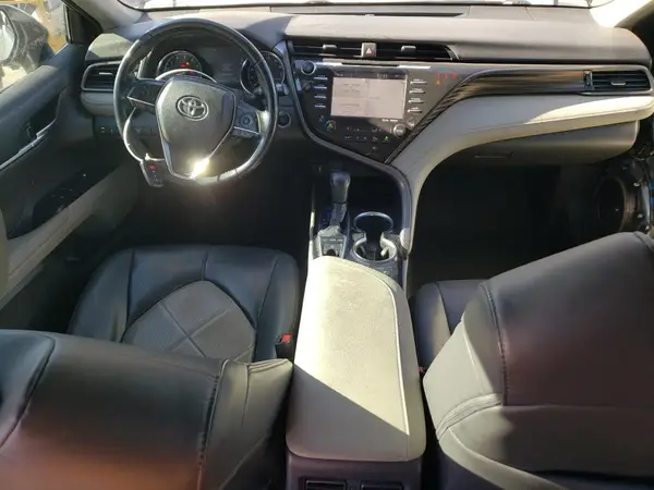 4T1B11HK2KU740755 2019 TOYOTA CAMRY - Image 8