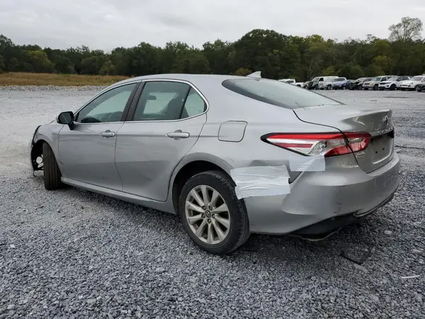 4T1B11HK2KU741579 2019 TOYOTA CAMRY - Image 2