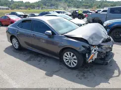 4T1B11HK2KU743963 2019 TOYOTA CAMRY