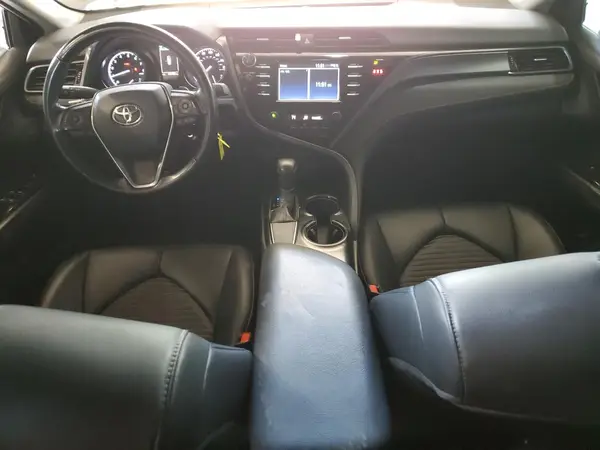 4T1B11HK2KU744076 2019 TOYOTA CAMRY - Image 8