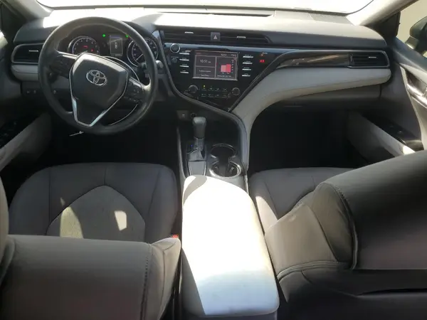 4T1B11HK2KU744210 2019 TOYOTA CAMRY - Image 8