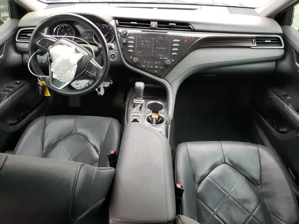 4T1B11HK2KU744868 2019 TOYOTA CAMRY - Image 8