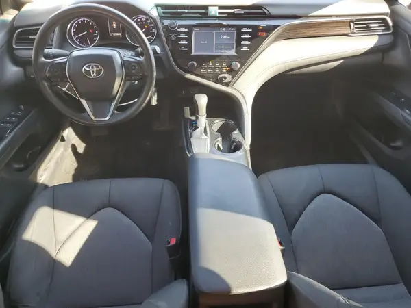4T1B11HK2KU746104 2019 TOYOTA CAMRY - Image 8