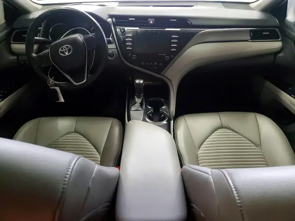 4T1B11HK2KU747270 2019 TOYOTA CAMRY - Image 8