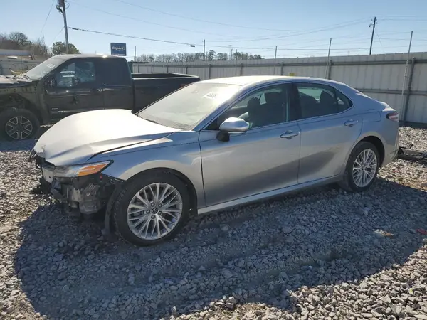 4T1B11HK2KU753294 2019 TOYOTA CAMRY - Image 1