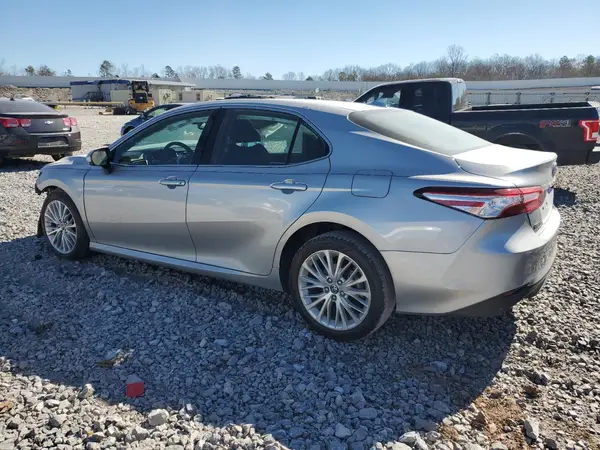 4T1B11HK2KU753294 2019 TOYOTA CAMRY - Image 2