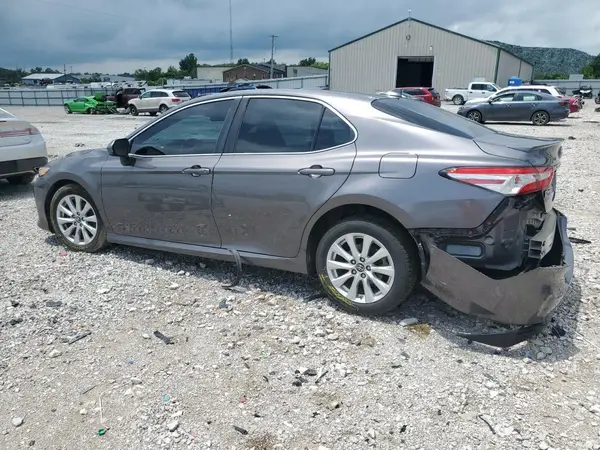 4T1B11HK2KU753439 2019 TOYOTA CAMRY - Image 2