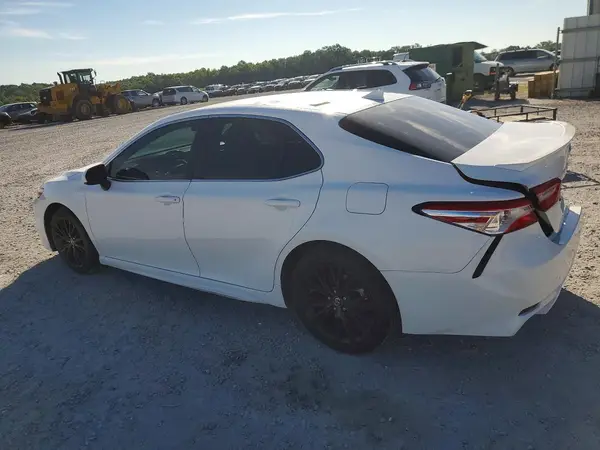 4T1B11HK2KU757118 2019 TOYOTA CAMRY - Image 2