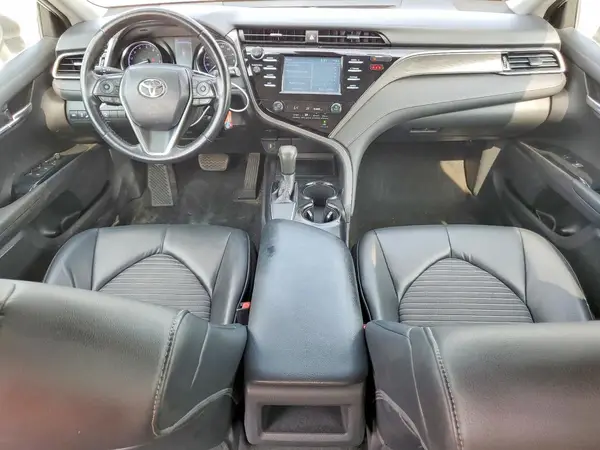 4T1B11HK2KU759550 2019 TOYOTA CAMRY - Image 8