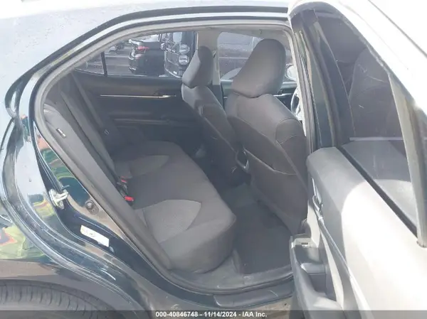 4T1B11HK2KU760181 2019 TOYOTA CAMRY - Image 8